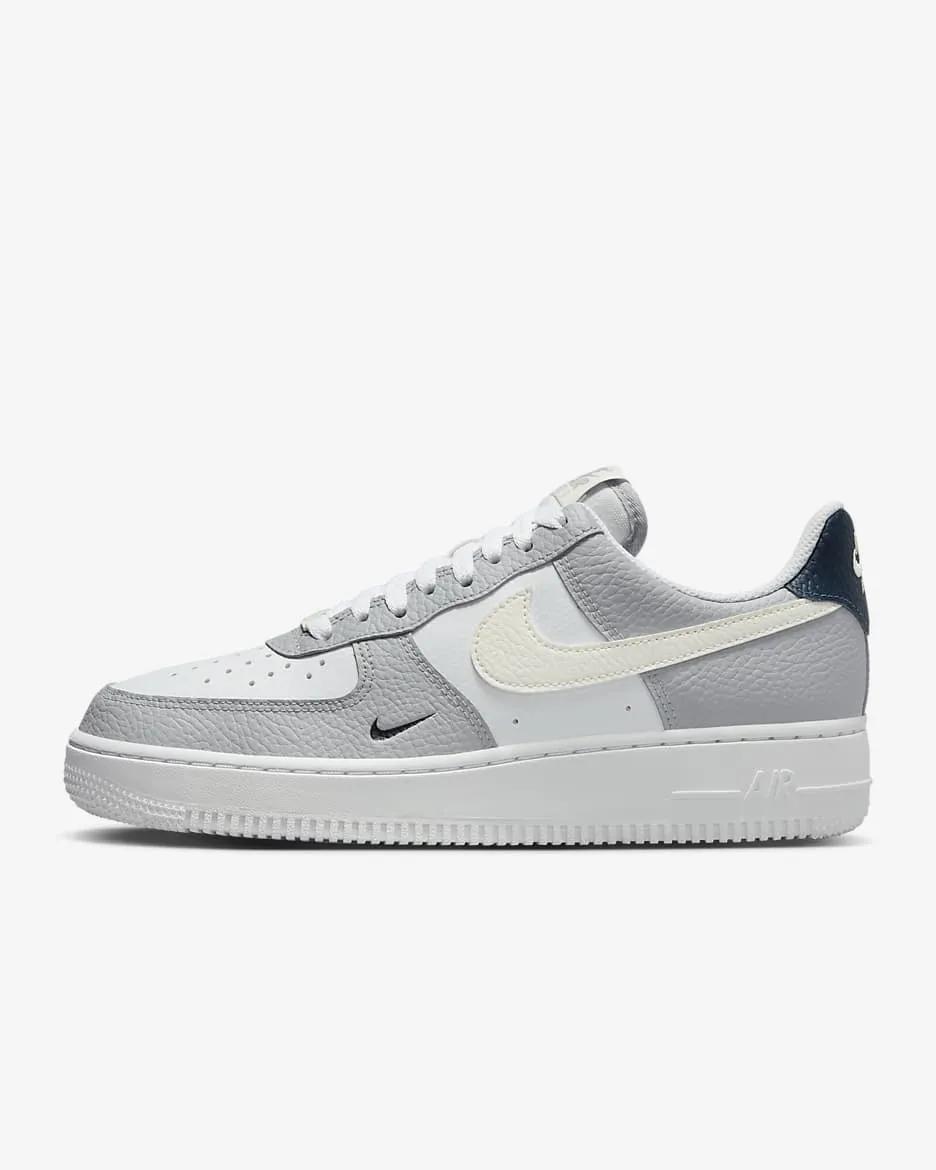NIKE AIR FORCE 1 '07 ZAPATILLAS  MUJER